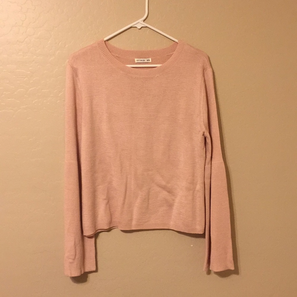 New light pink bell sleeve sweater